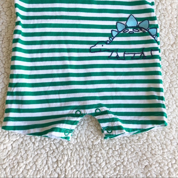 Carter’s Baby Boy Cotton Romper - Picture 5 of 6